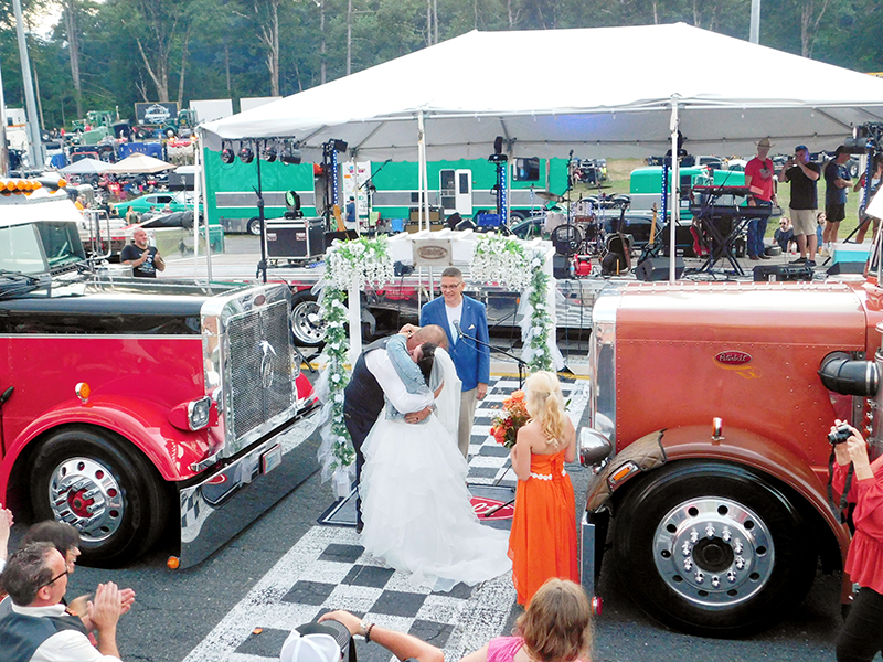 Gear Jammer Truck Show Gallery Movin' Out