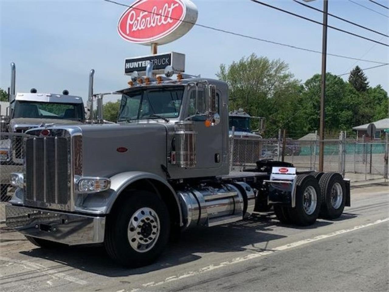 New 2022 PETERBILT 389 For Sale in Eau Claire, Pe 160306030 AutoBoss 5.2