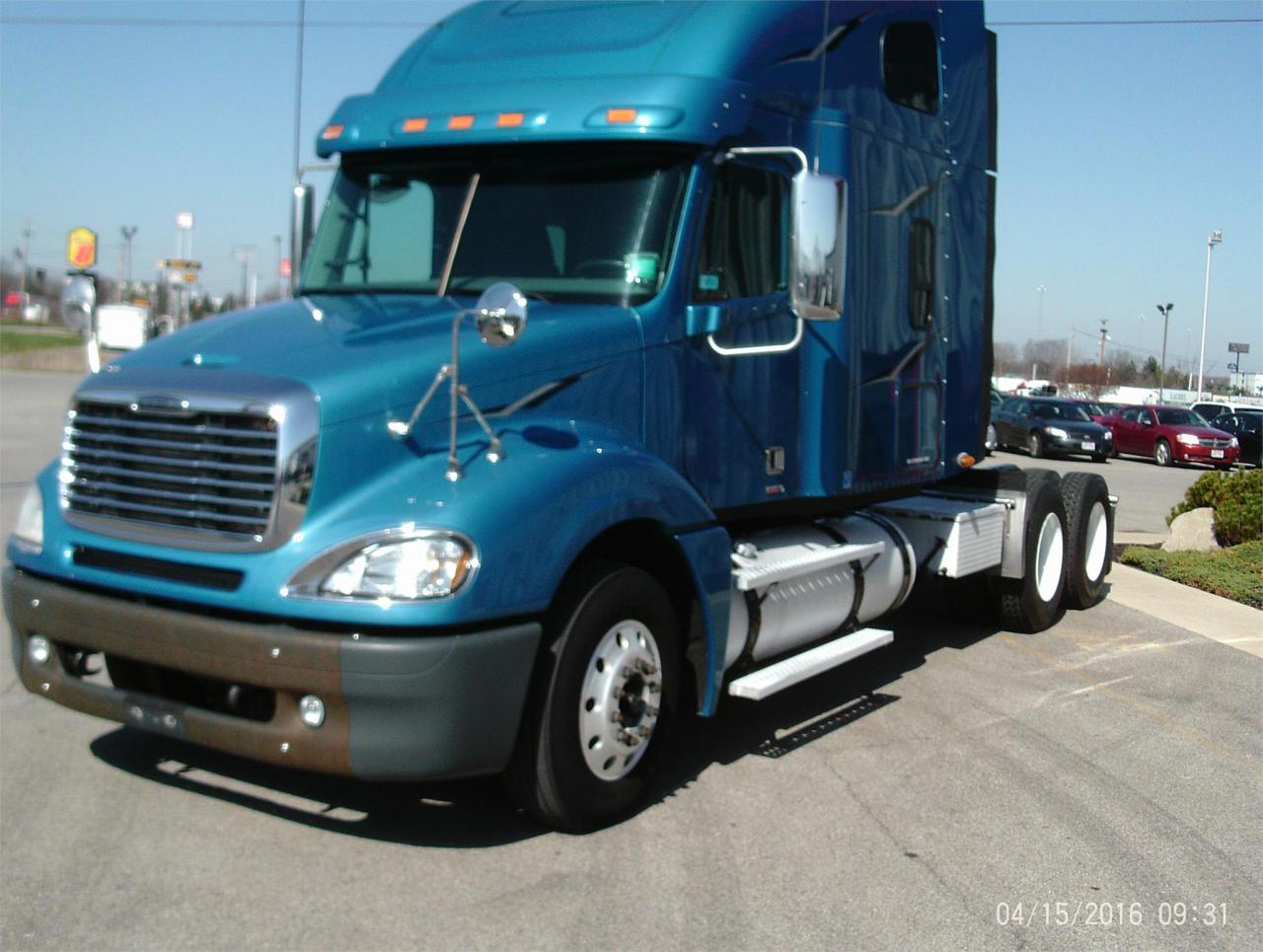 Used 2012 FREIGHTLINER COLUMBIA 120 For Sale - AutoBoss 5.7