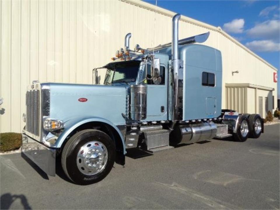 Used 2019 PETERBILT 389 For Sale in Clearfield, Pe 16830 Grape 4.9