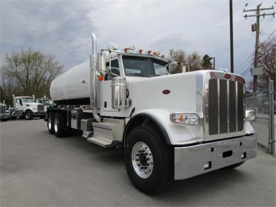 New 2020 PETERBILT 389 For Sale in Eau Claire, Pe 160306030 Grape 4.9