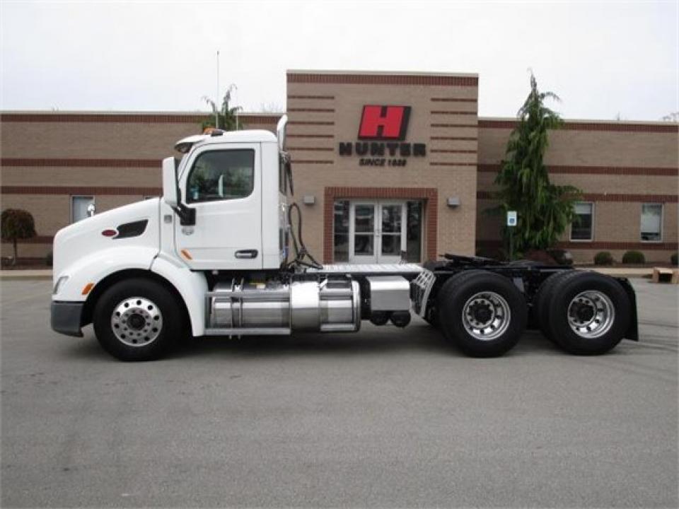 Used 2015 PETERBILT 579 For Sale in Butler, Pe 16002 AutoBoss 5.1