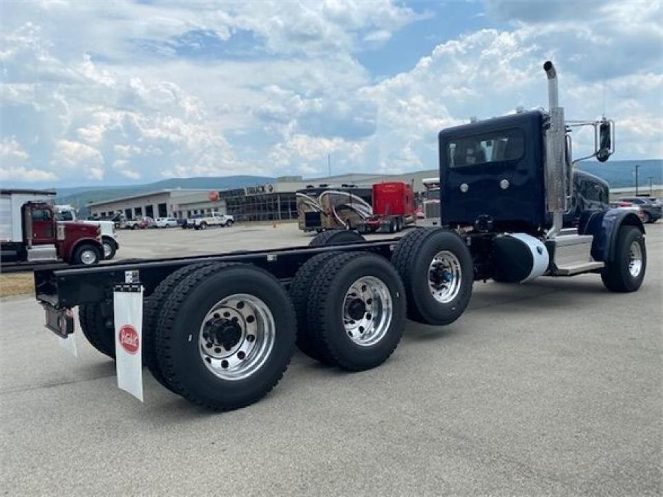 New 2021 PETERBILT 367 For Sale in Smithfield, Pe 15478 AutoBoss 5.1