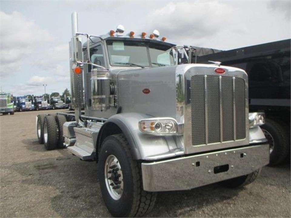 New 2021 PETERBILT 389 For Sale in Eau Claire, Pe 160306030 AutoBoss 5.1