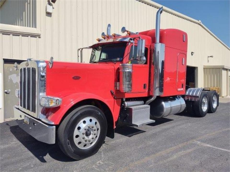Used 2016 PETERBILT 389 For Sale in Clearfield, Pe 16830 AutoBoss 5.2