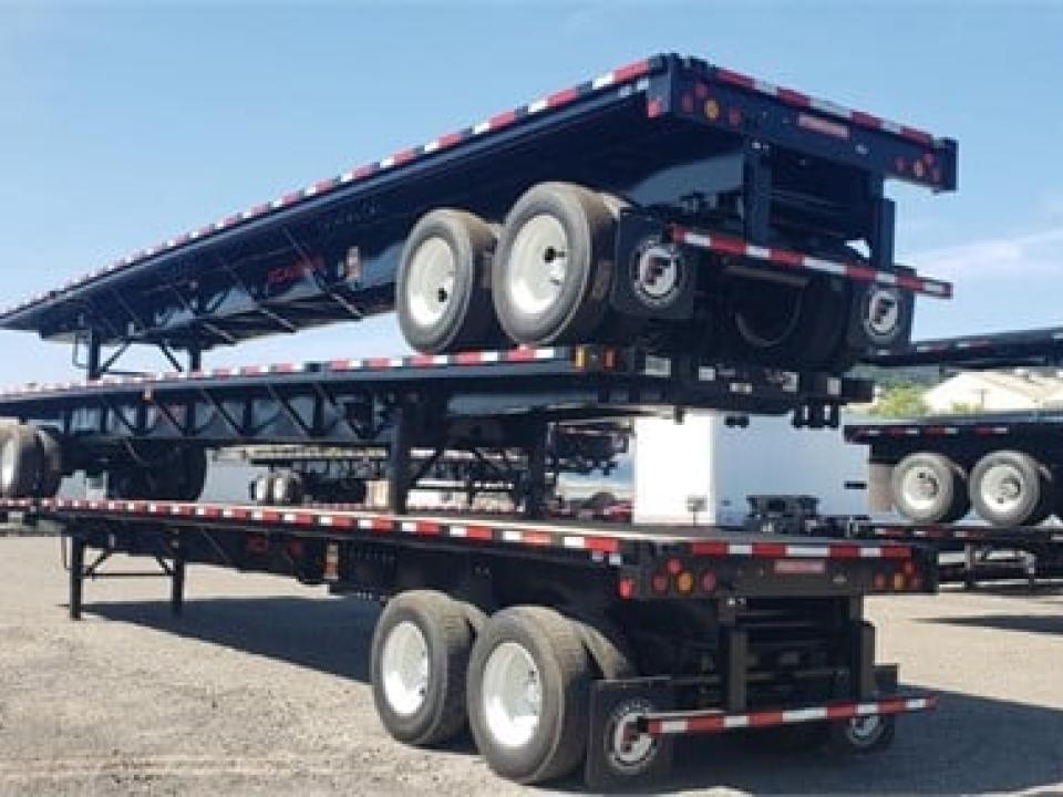 New 2024 FONTAINE EXCALIBUR For Sale in Pittsburgh, PA 15225 AutoBoss 5.7