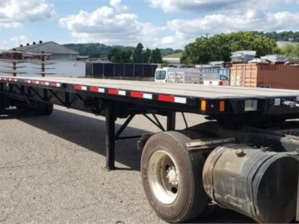 New 2024 FONTAINE XCALIBUR 53'90' EXTENDABLE For Sale in Hubbard, Ohio